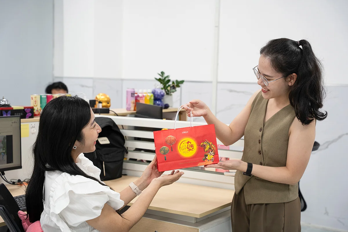 Ritas Mooncake Lantern Tradition Thank You Team